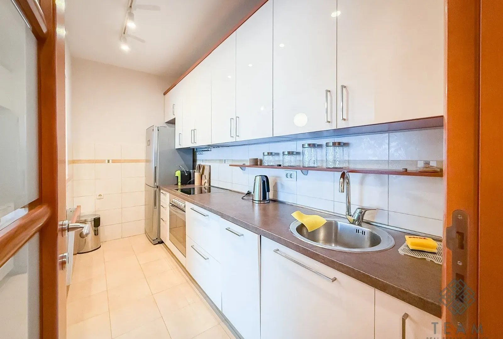 Izdavanje, dvosoban stan, 78m², Preko Morače, Podgorica