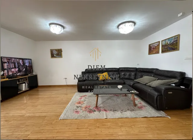 Rent, four bedroom apartment, 136m², Zabjelo, Podgorica