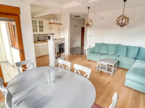 Rent, two bedroom apartment, 90m², Podmaine, Budva - image 4