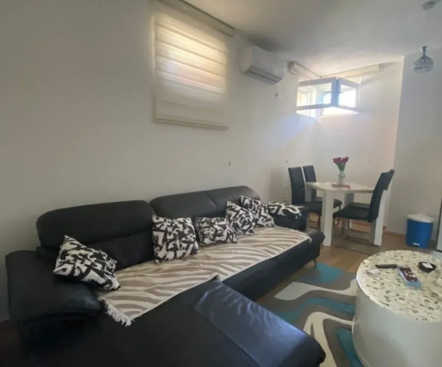 Izdavanje, stan, 42m², Zabjelo, Podgorica