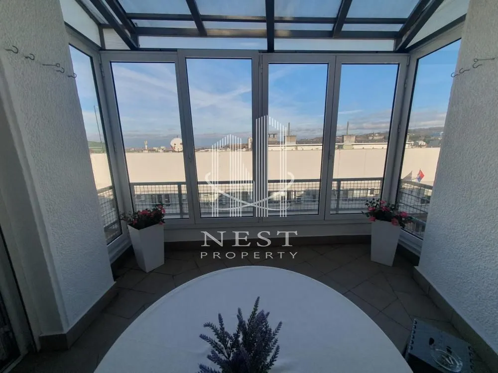 Prodaja, trosoban stan, 81m², Đeram Pijaca, Beograd