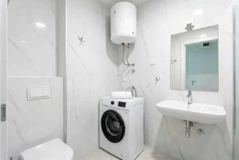 Rent, one bedroom apartment, 33m², Bečići, Budva - image 6