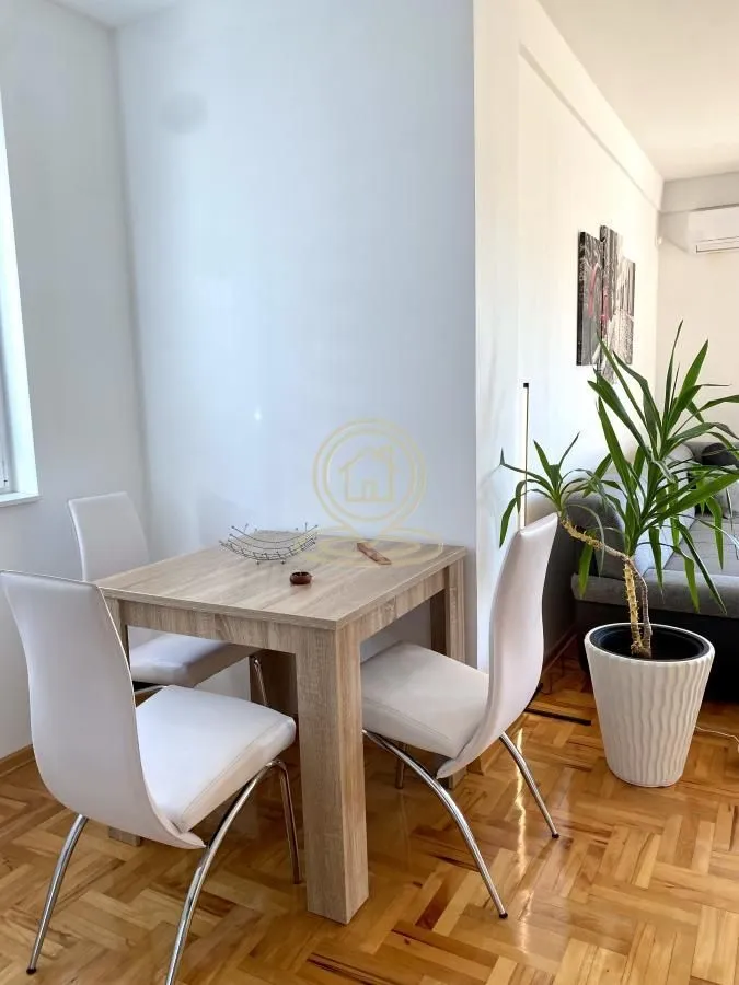 Rent, two bedroom apartment, 45m², Medijana, Niš