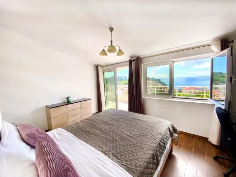 Rent, two bedroom apartment, 93m², Petrovac, Budva - image 6