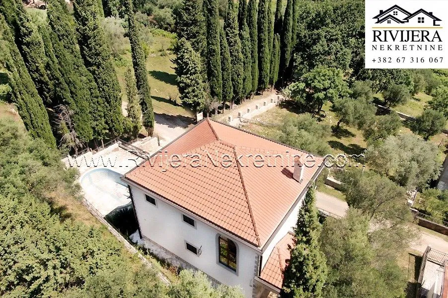 Prodaja, kuća, 223m², Žvinje, Herceg Novi