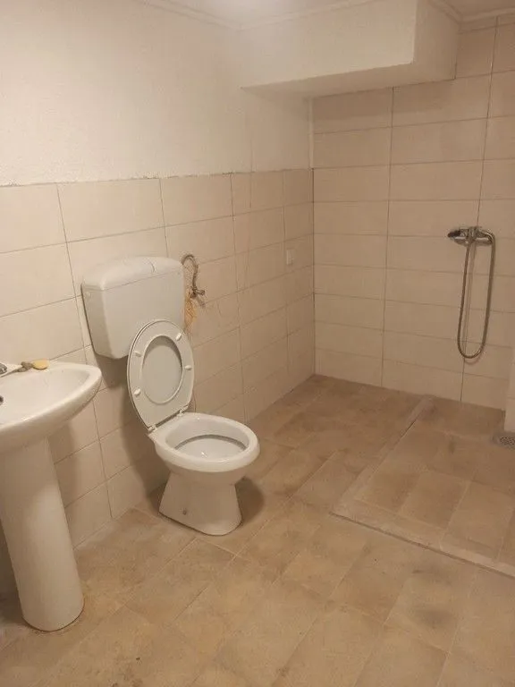 Prodaja, garsonjera, 28m², Preko Morače, Podgorica