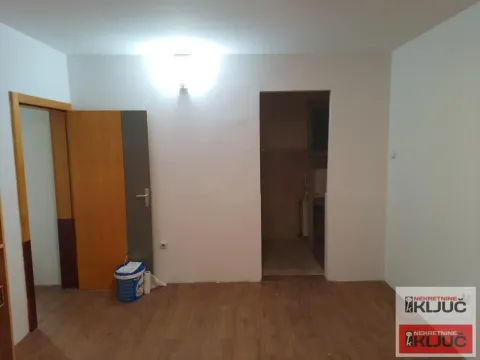 Prodaja, dvosoban stan, 43m², Nova Detelinara, Novi Sad Sve Podlokacije - image 3