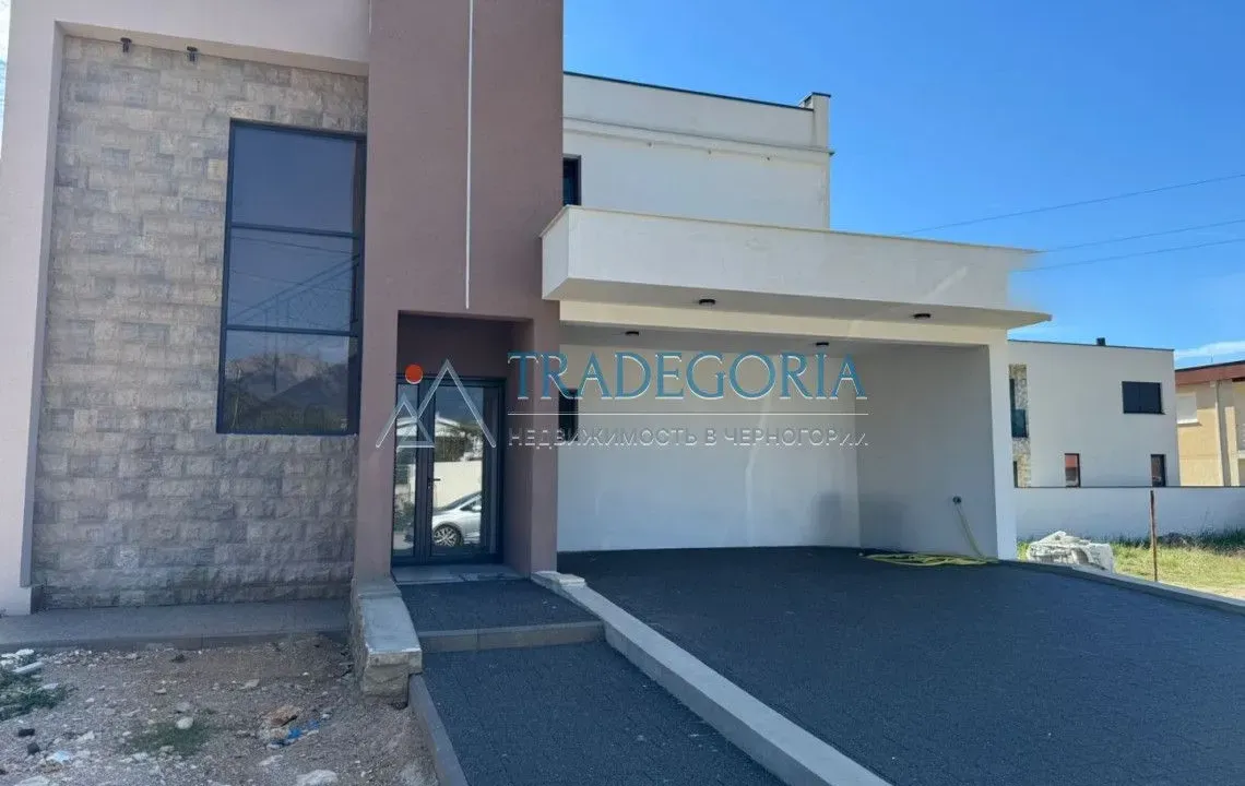 Sale, house, 196m², Bar, Crna Gora