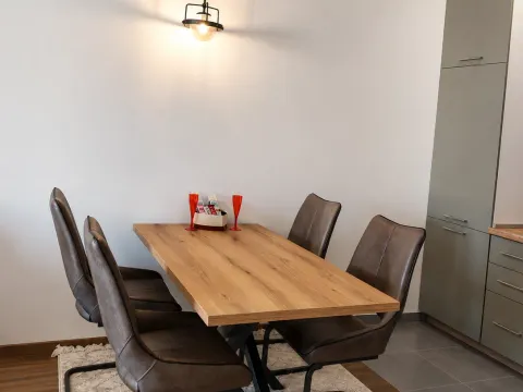 Izdavanje, jednosoban stan, 49m², Master Kvart, Podgorica - image 2