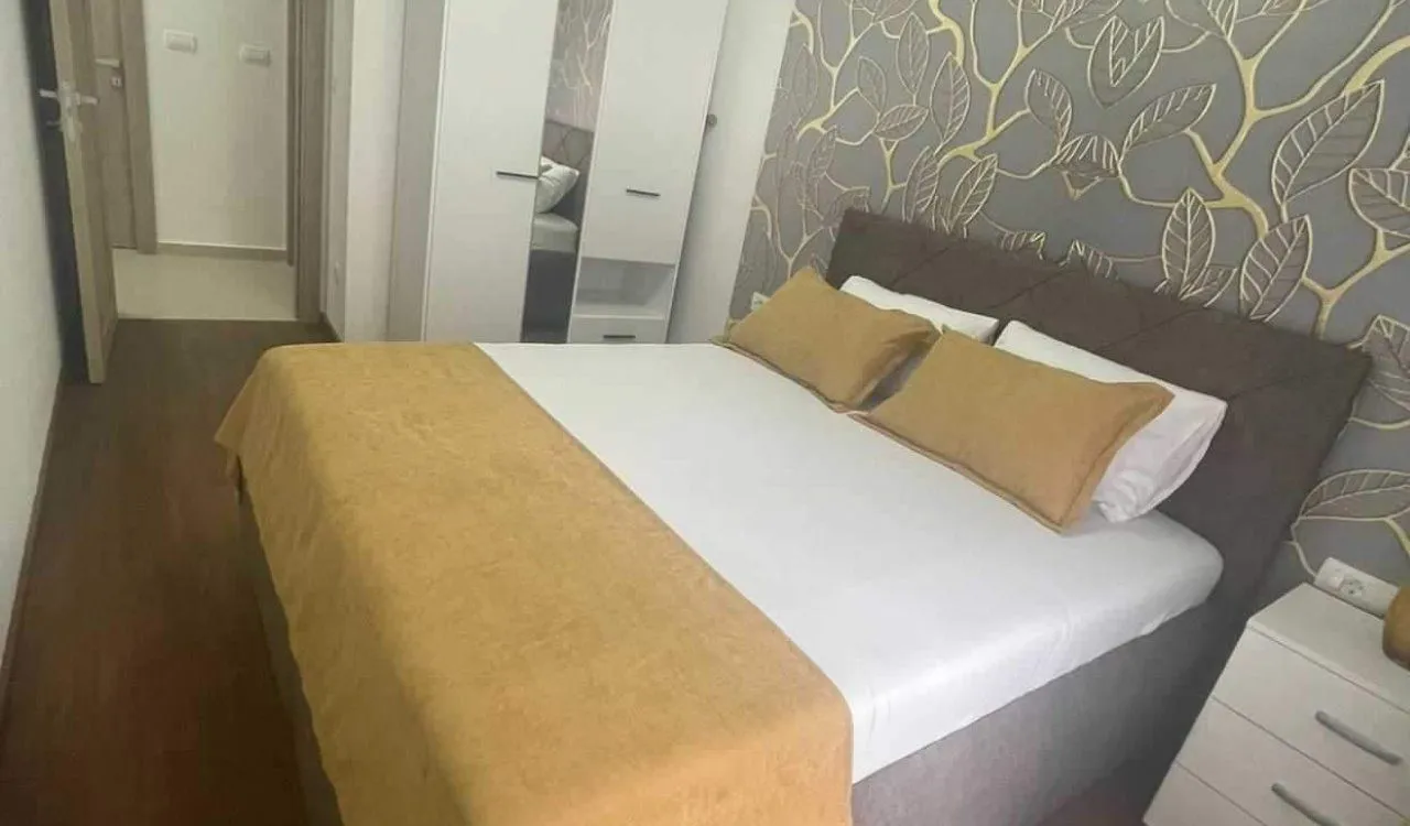Izdavanje, dvosoban stan, 69m², Master Kvart, Podgorica