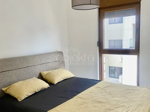 Izdavanje, stan, 72m², Tivat, Crna Gora - image 4