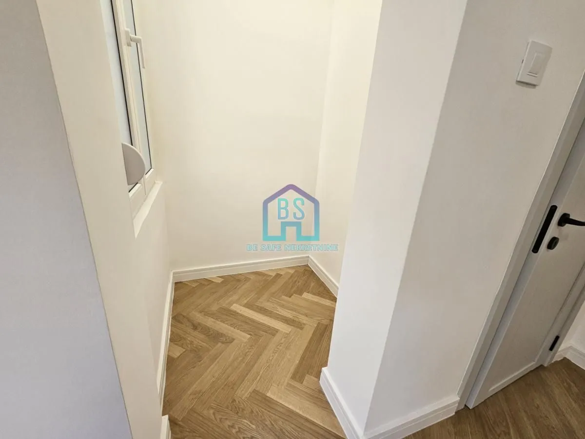 Prodaja, trosoban stan, 112m², Stari grad, Novi Sad