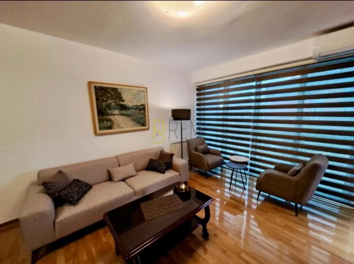 Izdavanje, jednosoban stan, 62m², Preko Morače, Podgorica