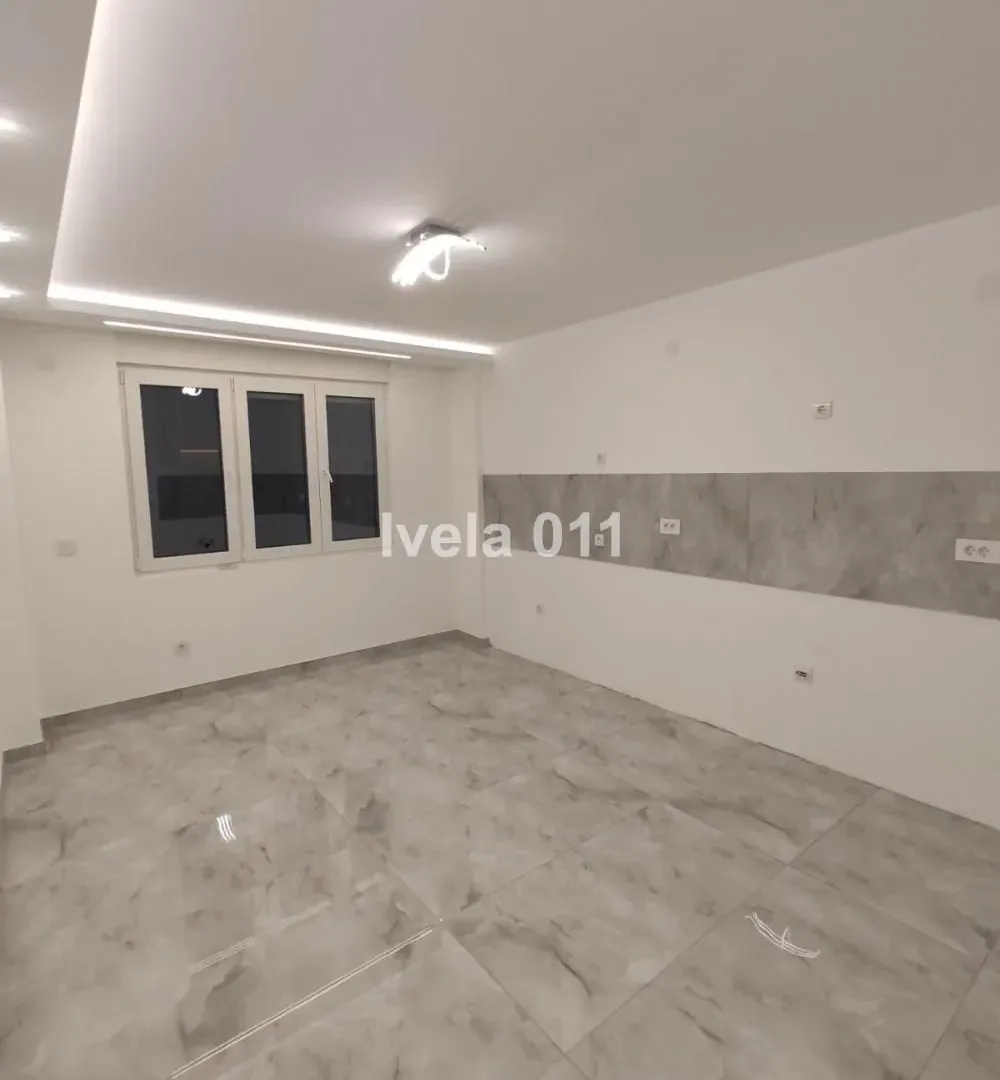 Sale, two bedroom apartment, 60m², Đeram Pijaca, Beograd