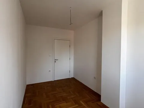 Izdavanje, dvosoban stan, 55m², Čair, Niš - image 6