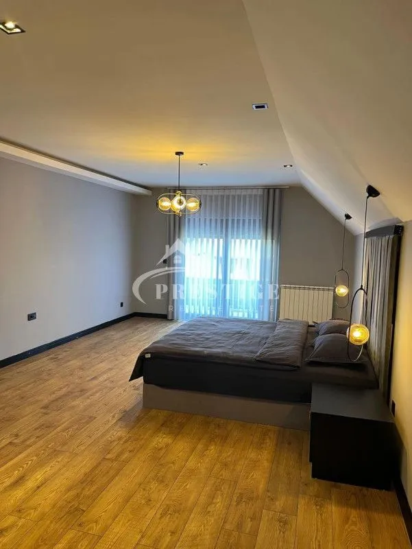 Prodaja, kuća, 370m², Zeta, Podgorica