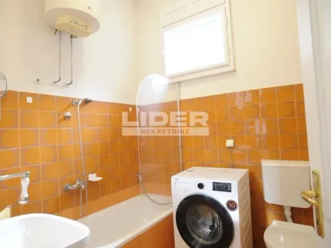 Izdavanje, dvosoban stan, 56m², Stari Grad, Beograd - image 11