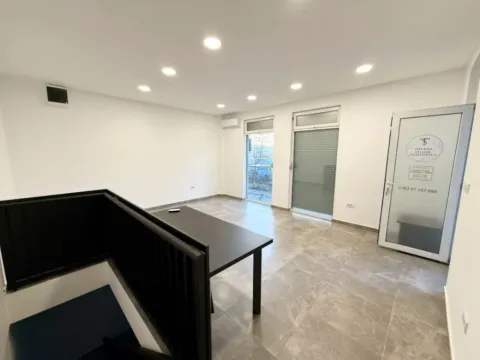 Rent, office space, 56m², Podgorica, Crna Gora - image 5