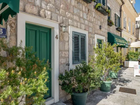 Sale, house, 198m², Centar, Herceg Novi - image 4