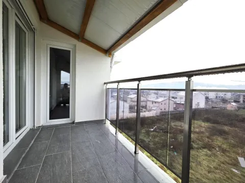 Rent, apartment, 47m², Zagorič, Podgorica - image 11