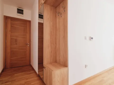 Rent, one bedroom apartment, 45m², Bečići, Budva - image 19