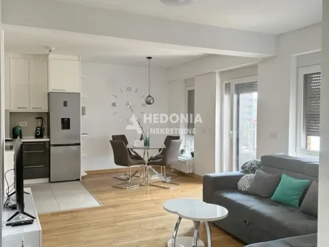 Izdavanje, jednosoban stan, 50m², Novi Beograd Blok 65, Novi Beograd Sve Podlokacije - image 2