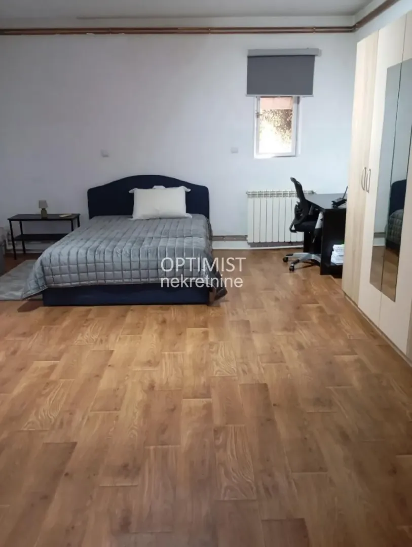 Rent, two bedroom apartment, 65m², Palilula Sve Podlokacije, Beograd