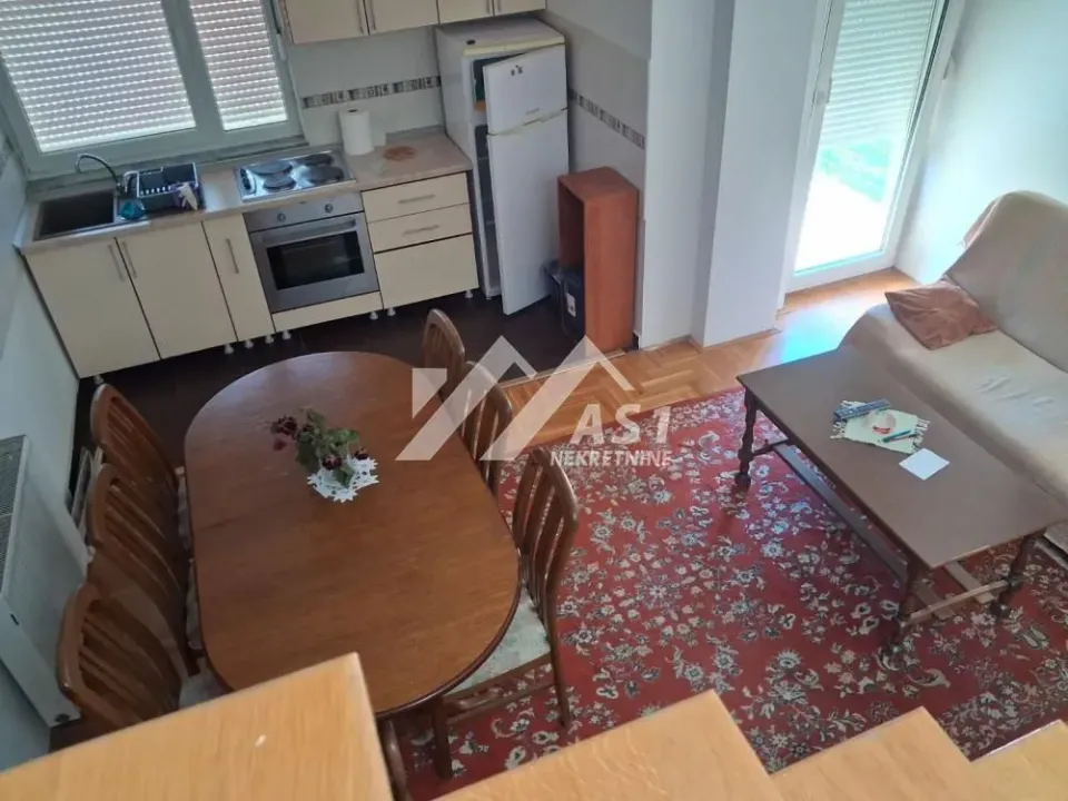 Rent, two bedroom apartment, 70m², Grbavica, Novi Sad Sve Podlokacije
