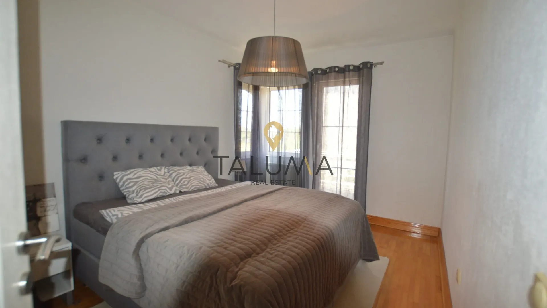 Sale, house, 350m², Dahna, Podgorica