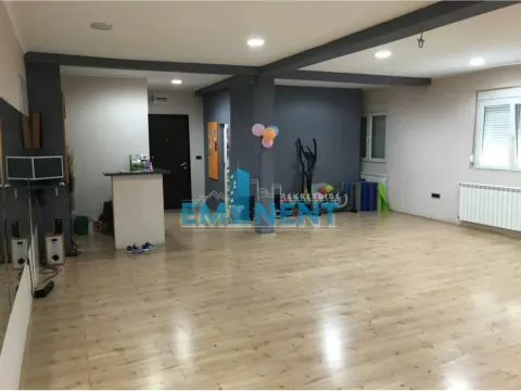 Izdavanje, poslovni prostor, 78m², Vidikovački venac, Rakovica - image 4
