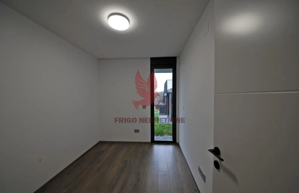 Sale, house, 106m², Mladenovac, Beograd