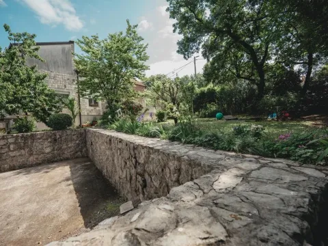 Sale, house, 350m², Preko Morače, Podgorica - image 6