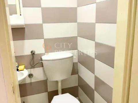 Rent, office space, 27m², Stari Aerodrom, Podgorica - image 3