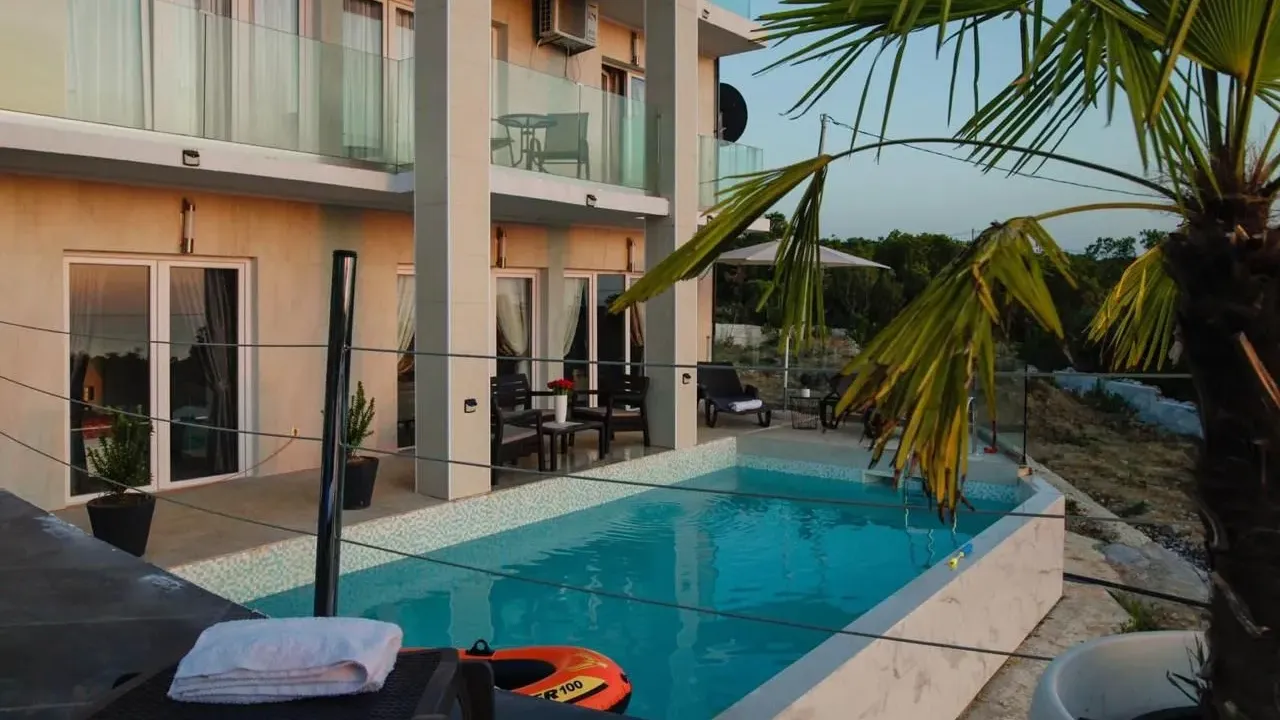 Sale, apartment, 650m², Budva, Crna Gora