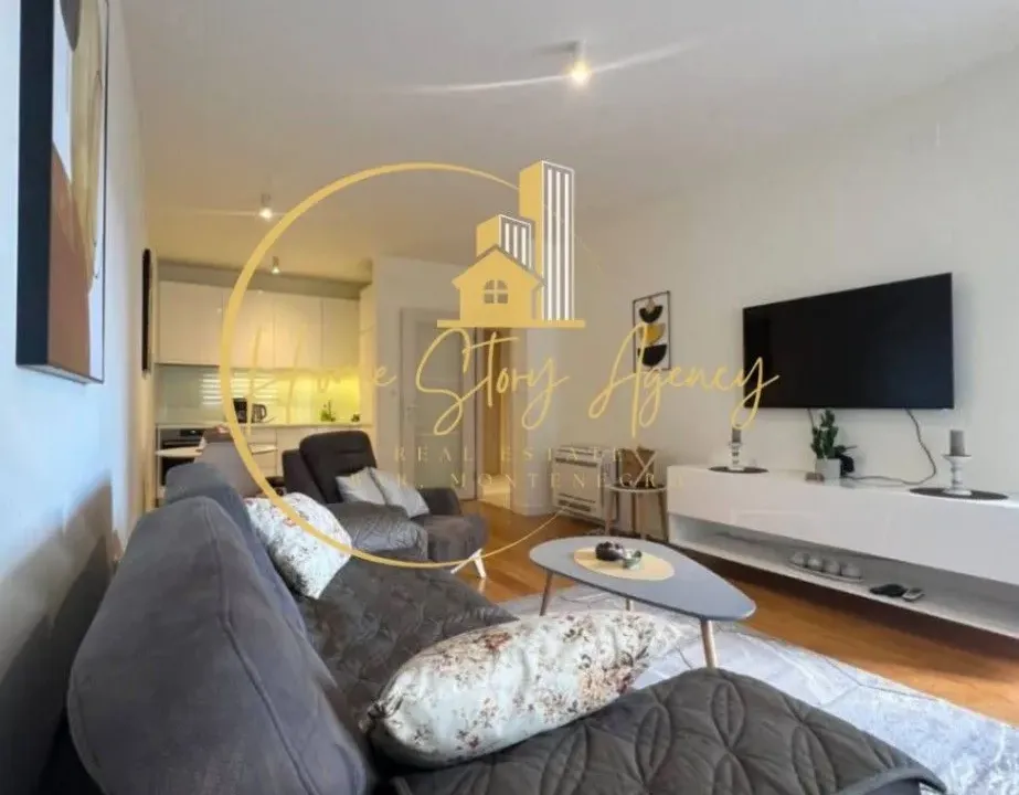 Prodaja, jednosoban stan, 49m², Central Point, Podgorica