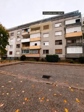 Spoljašnji izgled stambene zgrade sa označenim stanom i površinom. - image 15