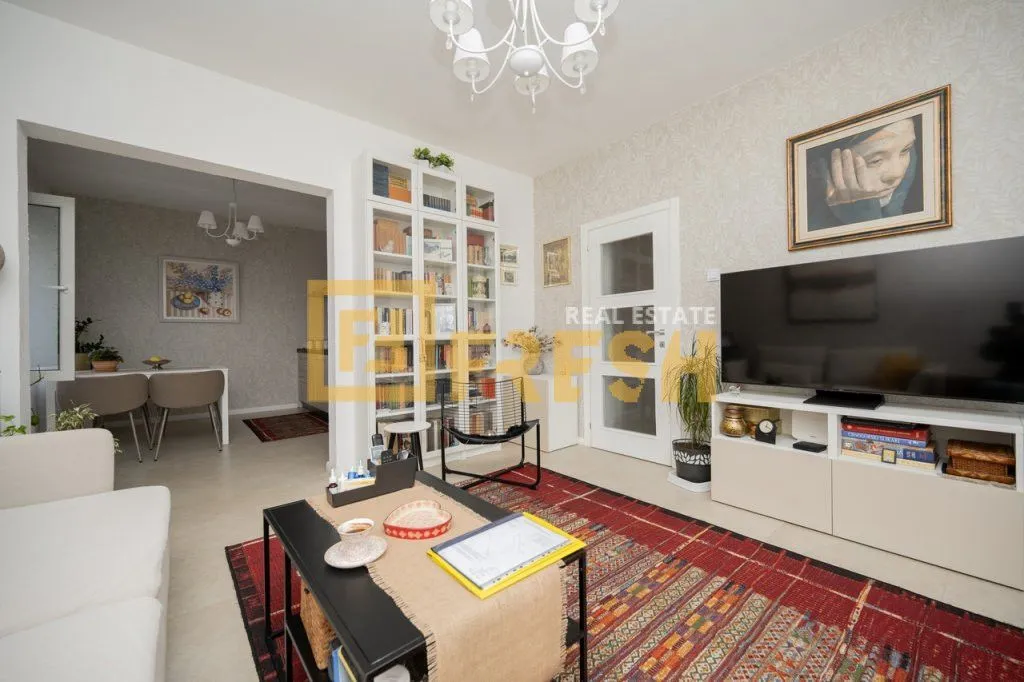 Sale, house, 180m², Dalmatinska ulica, Podgorica
