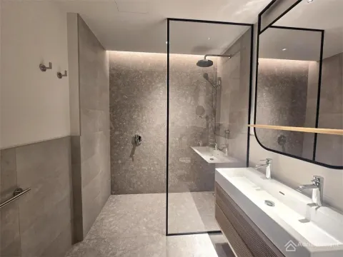 Prodaja, garsonjera, 45m², Porto Montenegro, Tivat - image 12