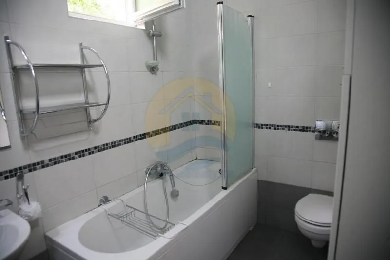 Prodaja, stan, 116m², Centar, Tivat