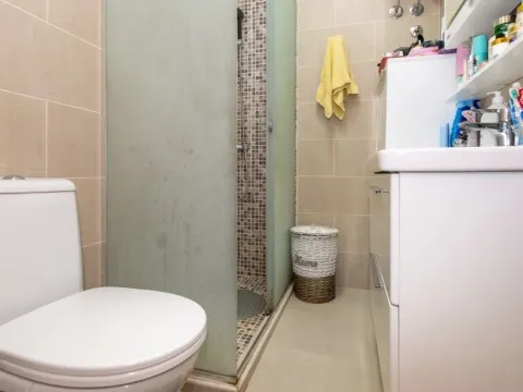 Prodaja, trosoban stan, 126m², Malo Brdo, Podgorica - image 15