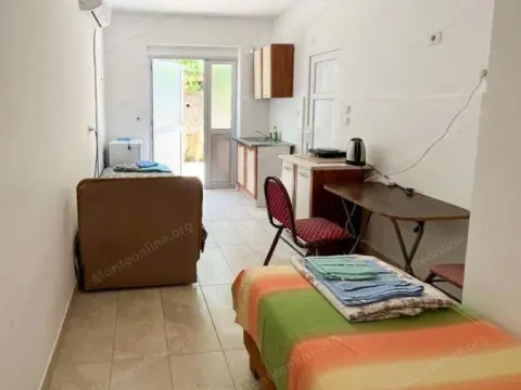 Sale, office space, 769m², Šušanj, Bar - image 11