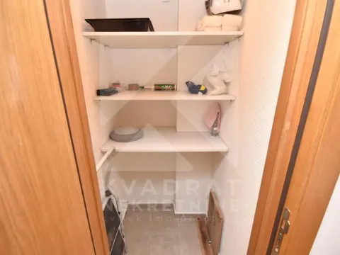 Rent, two bedroom apartment, 87m², Momišići, Podgorica - image 13