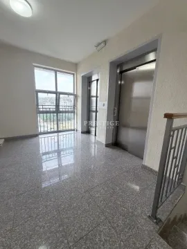 Izdavanje, jednosoban stan, 47m², Blok 6, Podgorica - image 13