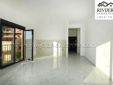 Prodaja, jednosoban stan, 49m², Đenovići, Herceg Novi - image 1