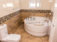 Prodaja, kuća, 400m², Ostalo, Podgorica - image 10