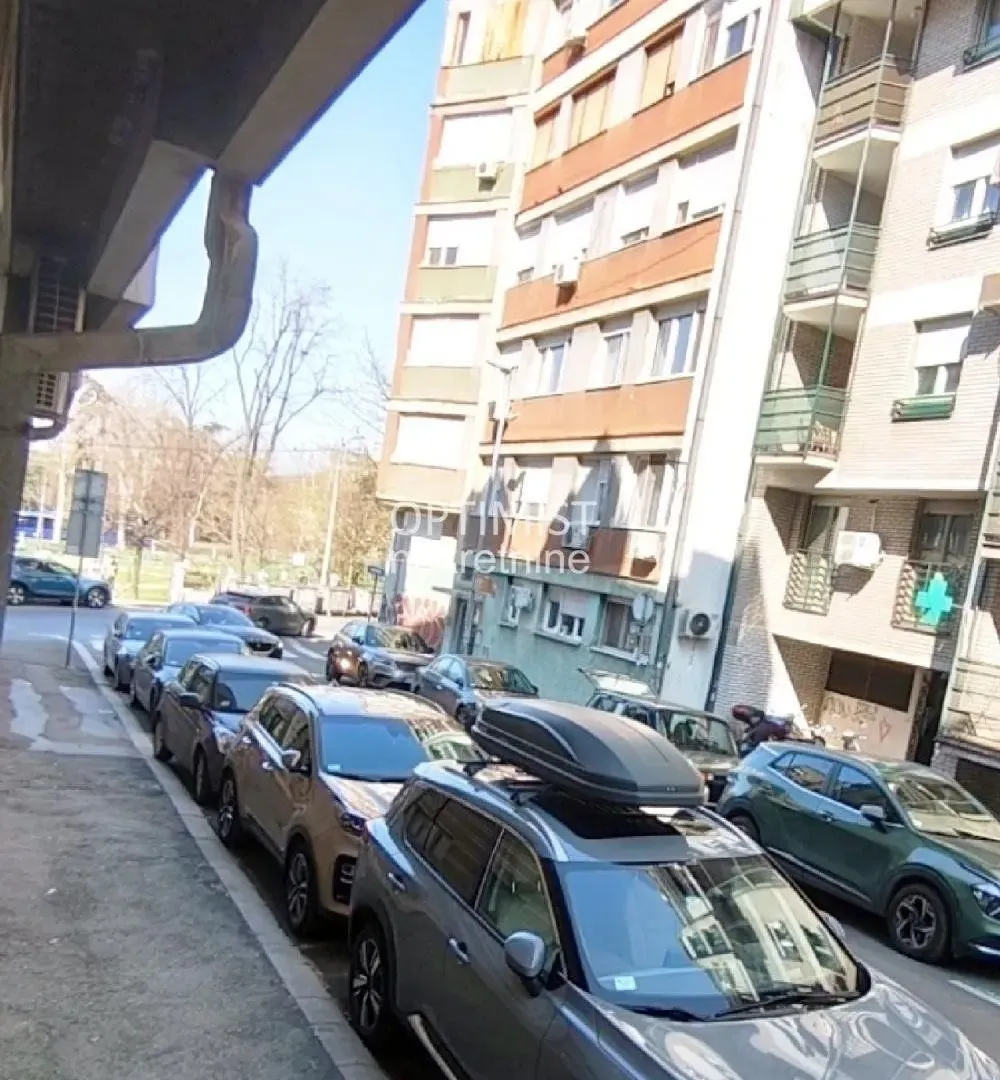 Prodaja, dvosoban stan, 73m², Vračar Sve Podlokacije, Beograd