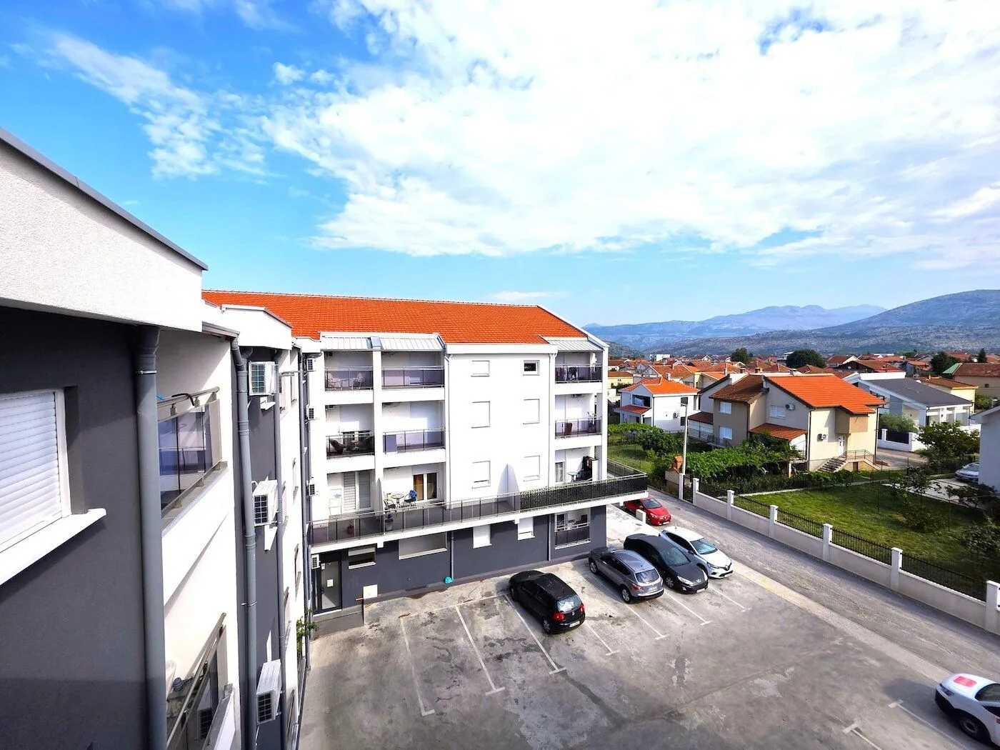 Rent, studio apartment, 28m², Zagorič, Podgorica