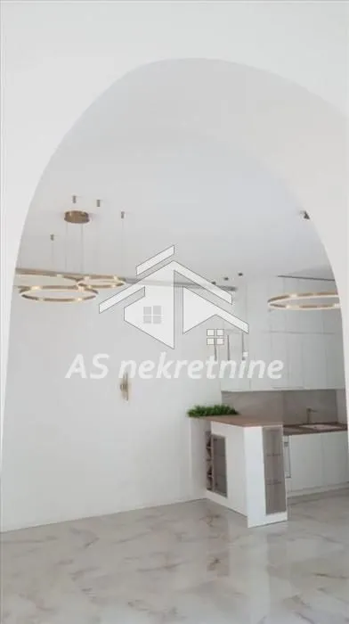 Rent, three bedroom apartment, 106m², Stari Grad, Beograd
