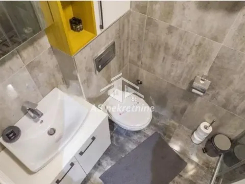 Izdavanje, dvosoban stan, 43m², Južni Bulevar, Vračar Sve Podlokacije - image 11