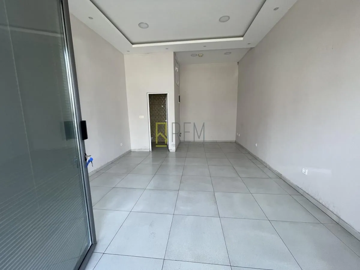 Rent, office space, 30m², Stari Aerodrom, Podgorica